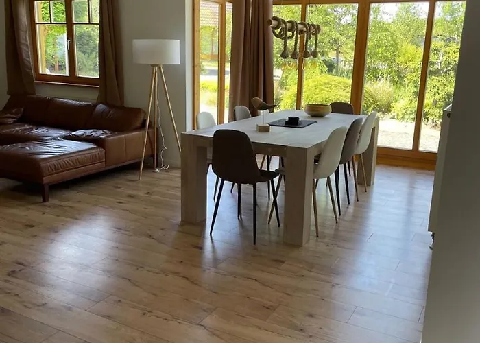 Dom wakacyjny Gelbe *